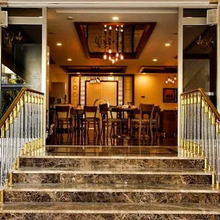 Niss Boutique Hotel